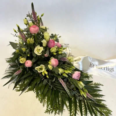 Båredekoration med bånd